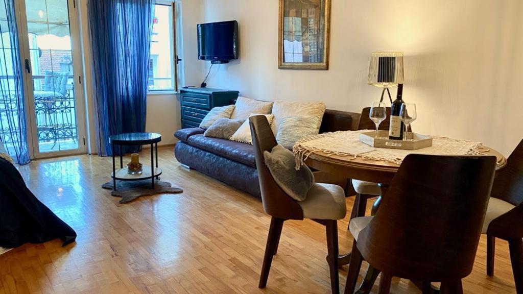 Apartments Nautica Херцег-Нови Экстерьер фото